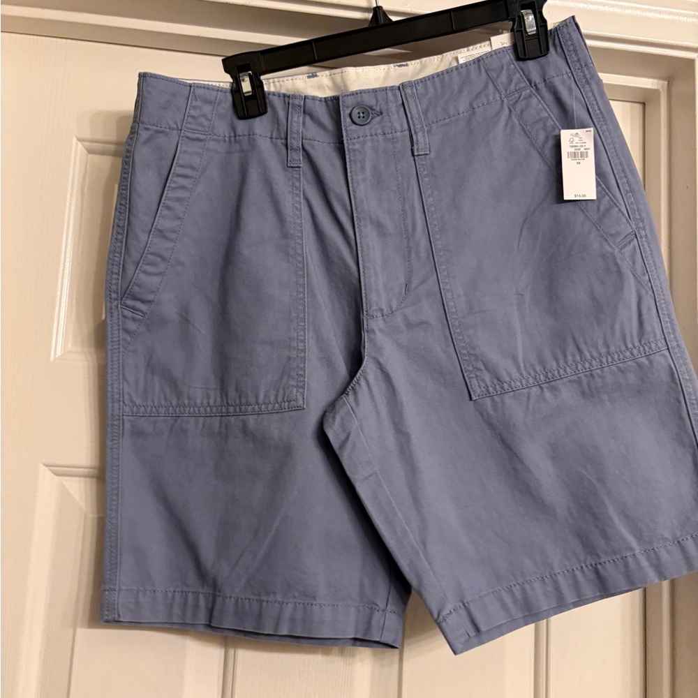 Men’s Old Navy shorts size 32